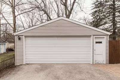 927 Townsend Street, Sycamore, IL 60178 - Photo 18