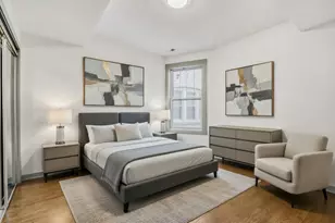 7953 S Essex Ave, Chicago, IL 60617 - Photo 10