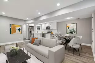 1947 N Humboldt Blvd, Chicago, IL 60647 - Photo 2