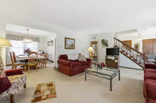 1641 Missouri Dr, Elk Grove Village, IL 60007 - Photo 6