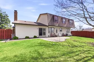 1641 Missouri Dr, Elk Grove Village, IL 60007 - Photo 28