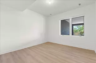 1801 W Grand Ave, Chicago, IL 60622 - Photo 6