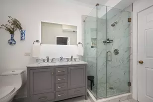 1145 W Lill Ave, Chicago, IL 60614 - Photo 12