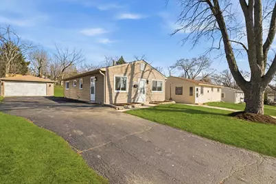 1543 Highland Avenue, Glendale Heights, IL 60139 - Photo 1