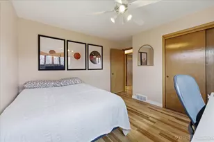 116 Briar Ln, North Aurora, IL 60542 - Photo 18