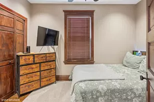 3506 N Damen Ave, Chicago, IL 60618 - Photo 4