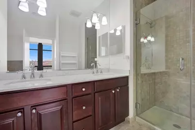 1069 W 14th Place #329, Chicago, IL 60608 - Photo 12