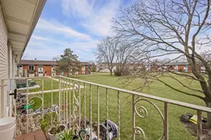 9460 Dee Rd, Des Plaines, IL 60016 - Photo 20