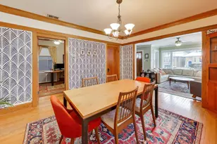 5814 N Sacramento Ave, Chicago, IL 60659 - Photo 10