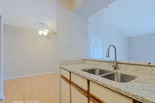 46 N Park Ave, Lombard, IL 60148 - Photo 8