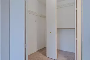 46 N Park Ave, Lombard, IL 60148 - Photo 14