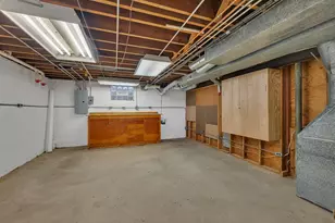 2434 Erskine Rd, Joliet, IL 60433 - Photo 22