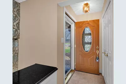 2434 Erskine Road, Joliet, IL 60433 - Photo 12