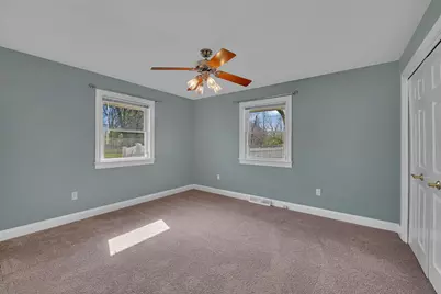 2434 Erskine Road, Joliet, IL 60433 - Photo 16