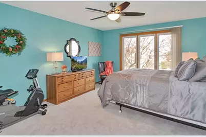 9219 Greenwood Drive, Tinley Park, IL 60487 - Photo 22