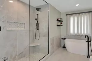 9219 Greenwood Dr, Tinley Park, IL 60487 - Photo 18