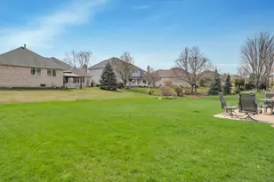 9219 Greenwood Dr, Tinley Park, IL 60487 - Photo 26