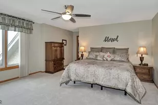 9219 Greenwood Dr, Tinley Park, IL 60487 - Photo 14