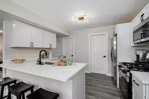 1285 Summersweet Ln, Bartlett, IL 60103 - Photo 10