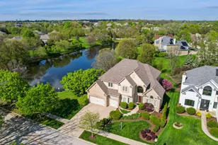 2360 Sutton Ln, Aurora, IL 60502 - Photo 2