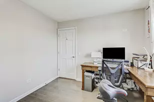 4209 Kolze Ave, Schiller Park, IL 60176 - Photo 10