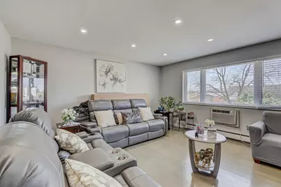 4209 Kolze Avenue #2S, Schiller Park, IL 60176 - Photo 4