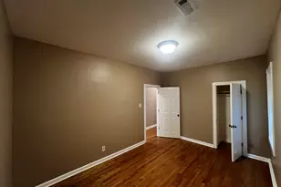 735 N Hamlin Ave, Chicago, IL 60624 - Photo 8