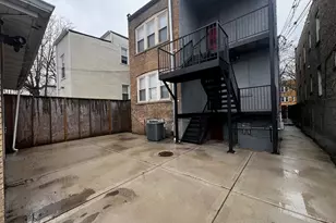 735 N Hamlin Ave, Chicago, IL 60624 - Photo 20