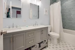 716 Liberty St, West Dundee, IL 60118 - Photo 10