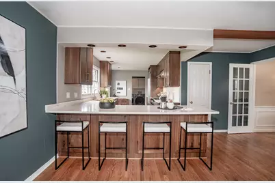 5524 Woodland Drive, Western Springs, IL 60558 - Photo 10