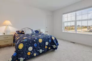 1812 Empress Dr, Elgin, IL 60124 - Photo 18