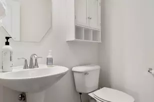 1812 Empress Dr, Elgin, IL 60124 - Photo 12