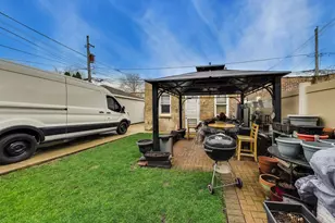 5814 N Campbell Ave, Chicago, IL 60659 - Photo 24