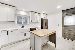 5814 N Campbell Ave, Chicago, IL 60659 - Photo 6