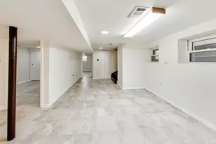 5814 N Campbell Ave, Chicago, IL 60659 - Photo 18