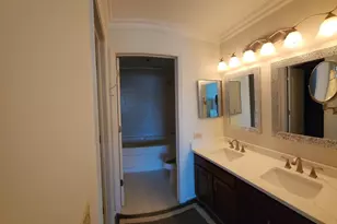 [Address not provided], Buffalo Grove, IL 60089 - Photo 14