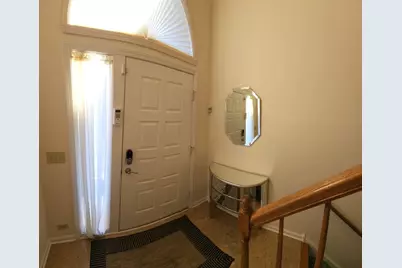 [Address not provided], Buffalo Grove, IL 60089 - Photo 4