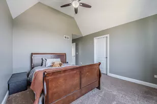 4544 Shumard Ln, Naperville, IL 60564 - Photo 30