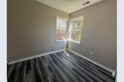 1504 S Ottawa Street, Joliet, IL 60436 - Photo 6
