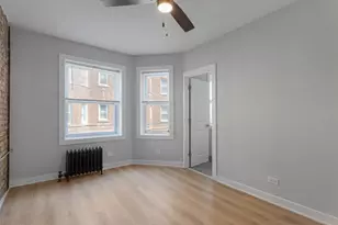 7381 N Damen Ave, Chicago, IL 60645 - Photo 8