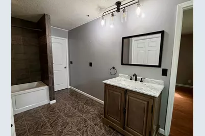 702 S Grant Street, Clifton, IL 61727 - Photo 20