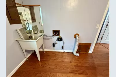 702 S Grant Street, Clifton, IL 61727 - Photo 30