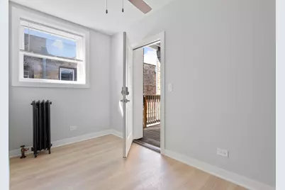 7383 N Damen Avenue #2E, Chicago, IL 60645 - Photo 8