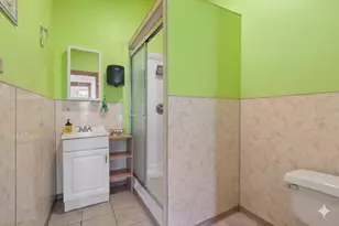 3412 W McLean Ave, Chicago, IL 60647 - Photo 16
