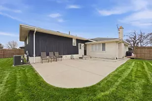 7718 W 157th Pl, Orland Park, IL 60462 - Photo 22