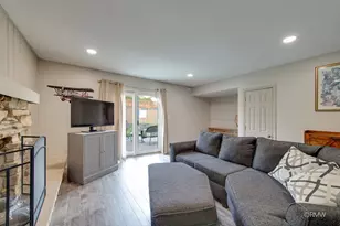 162 Braintree Dr, Bloomingdale, IL 60108 - Photo 16