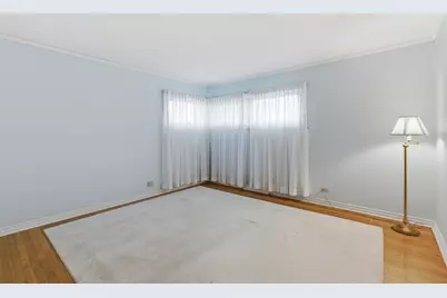 700 Ford Avenue, Elgin, IL 60120 - Photo 10