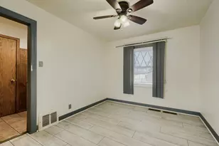6361 S Lockwood Ave, Chicago, IL 60638 - Photo 6