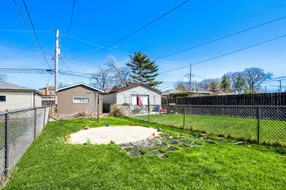 6361 S Lockwood Avenue, Chicago, IL 60638 - Photo 16