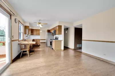 305 Abbey Lane, Vernon Hills, IL 60061 - Photo 12